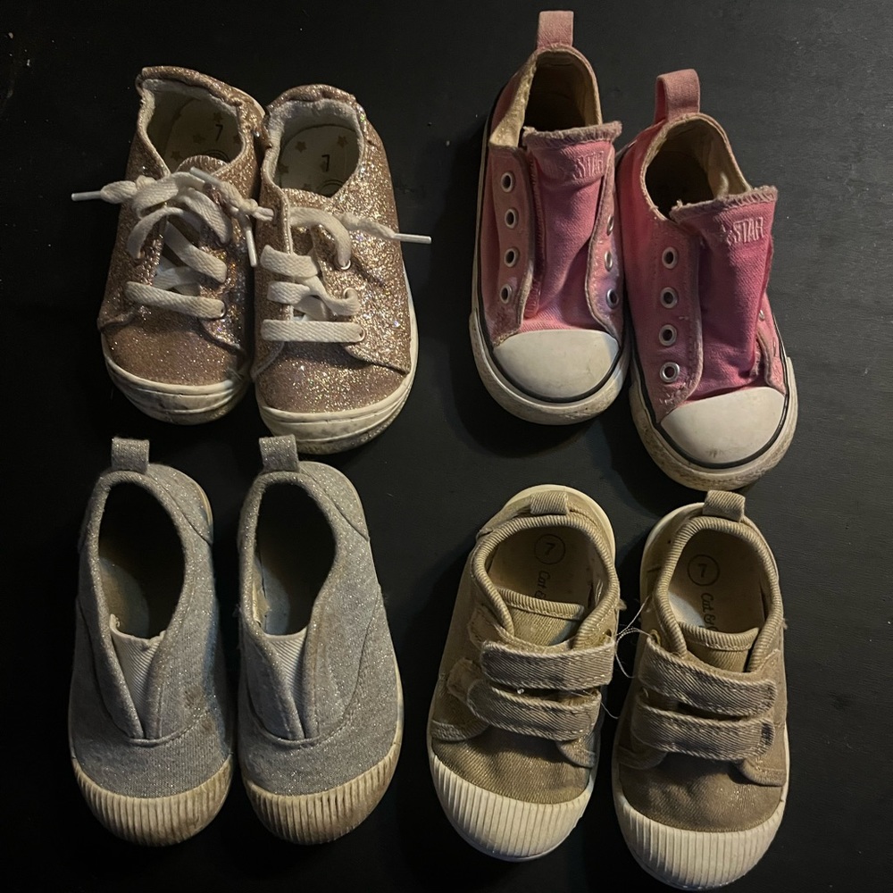 Toddler girl sneakers